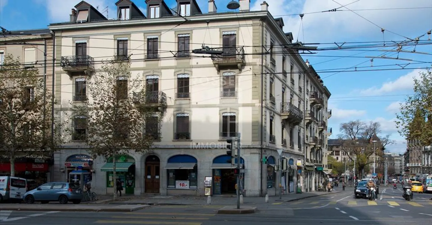 Magasin à louer - Photo 2 sur 6