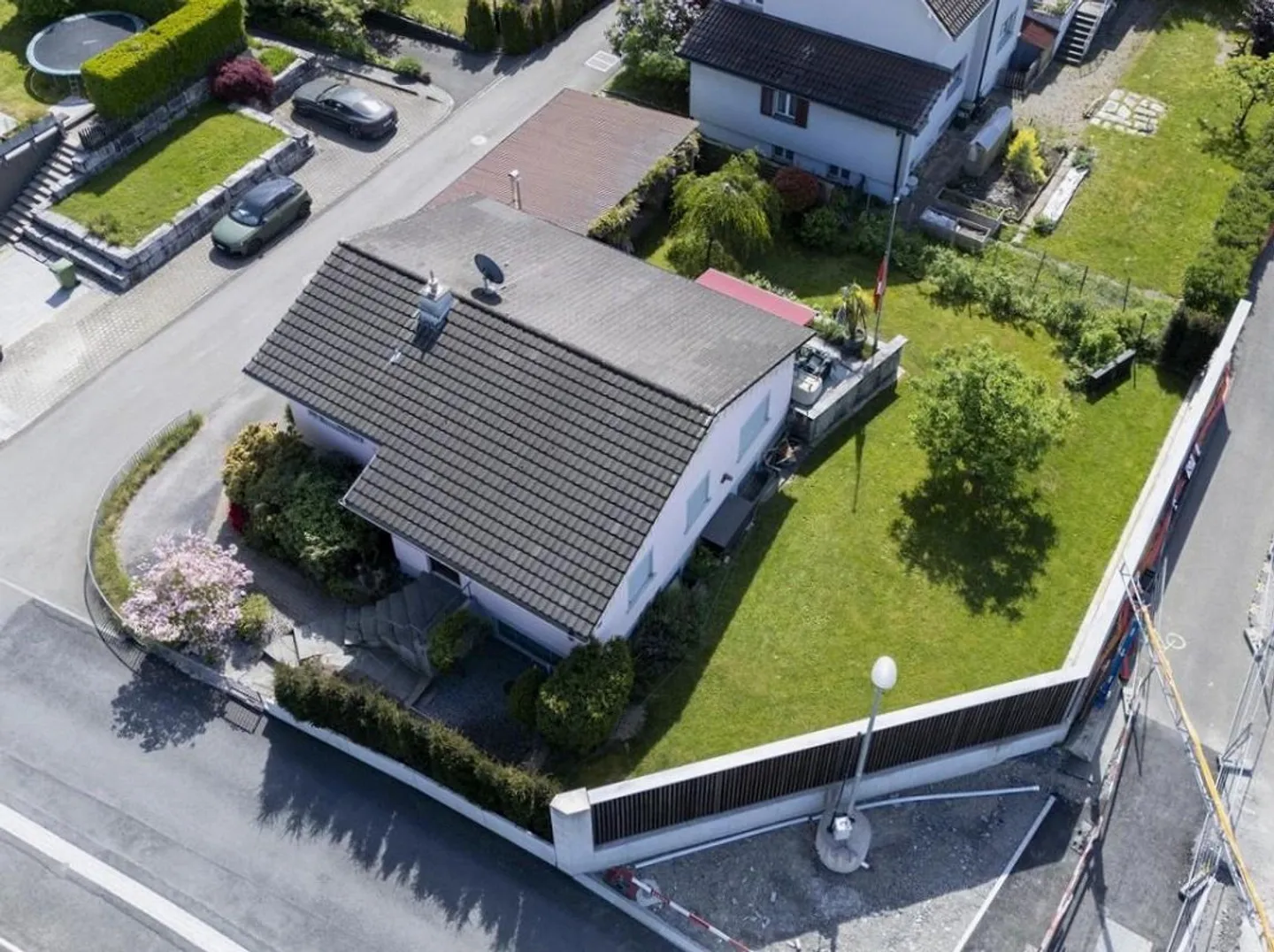 Charmante maison individuelle avec un vaste jardin (terrain à bâtir) - Photo 7 sur 8