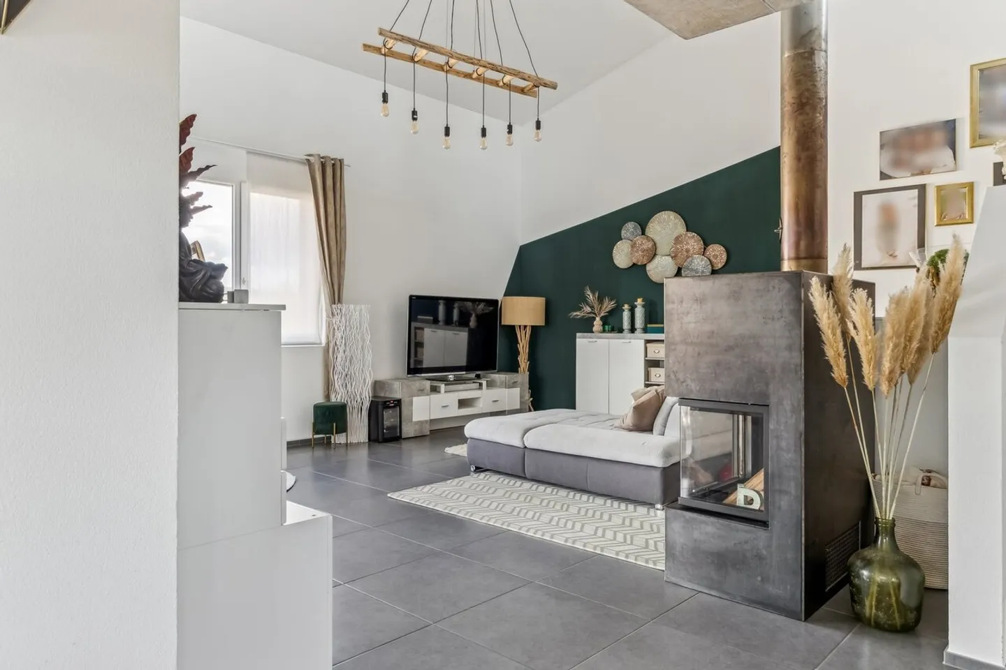 Raum zum Leben - modernes Einfamilienhaus mit Stil - Foto 2 von 9