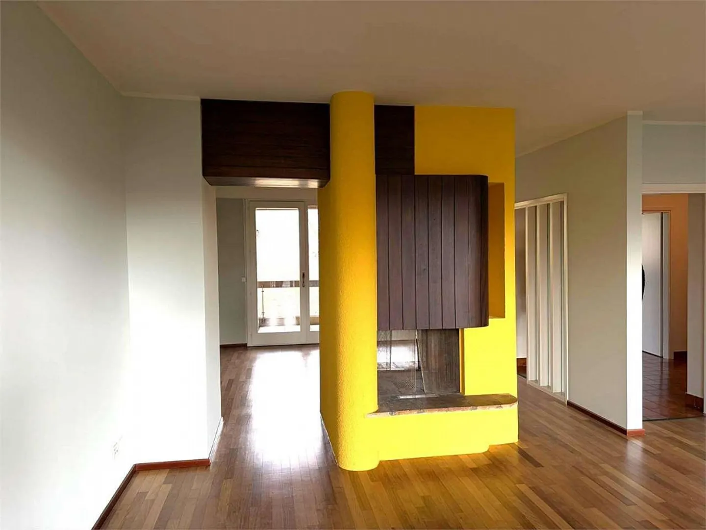 Beautiful 5.5-room apartment with terrace in Gentilino - Photo 3 of 13