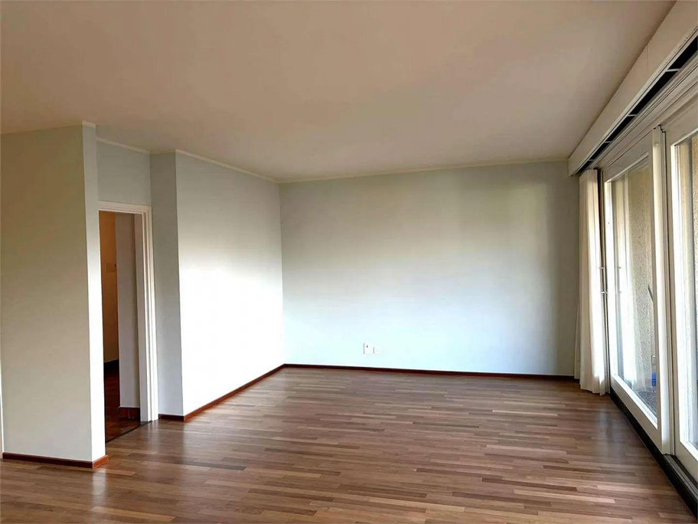 Beautiful 5.5-room apartment with terrace in Gentilino - Photo 13 of 13