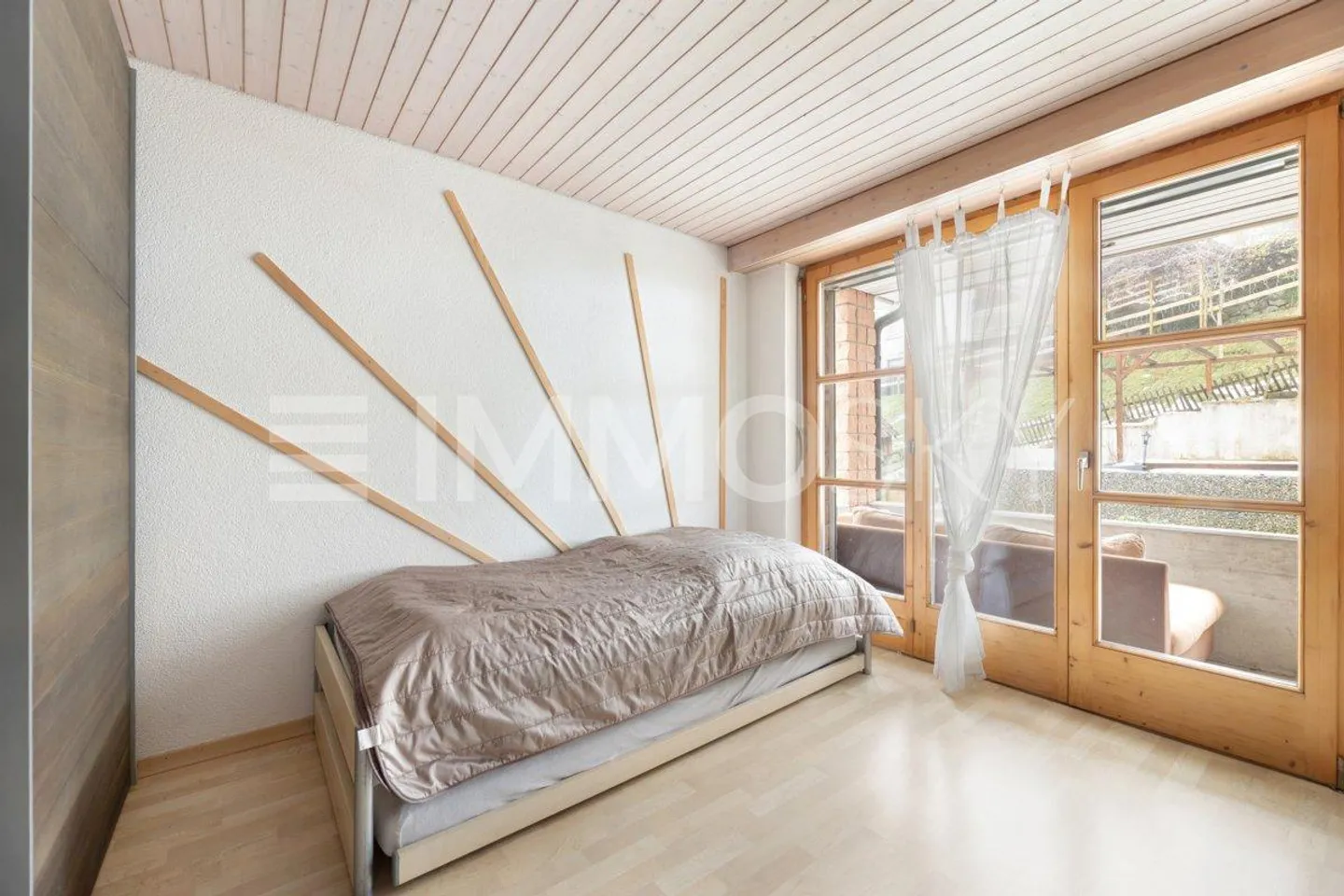 Generational House: Quiet with Panorama Garden - Photo 4 of 5