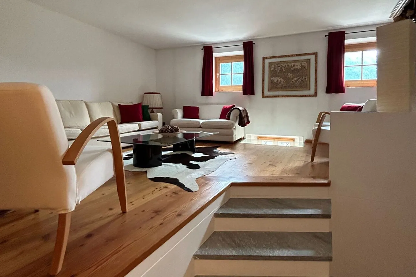 Penthouse for rent - Photo 2 of 5