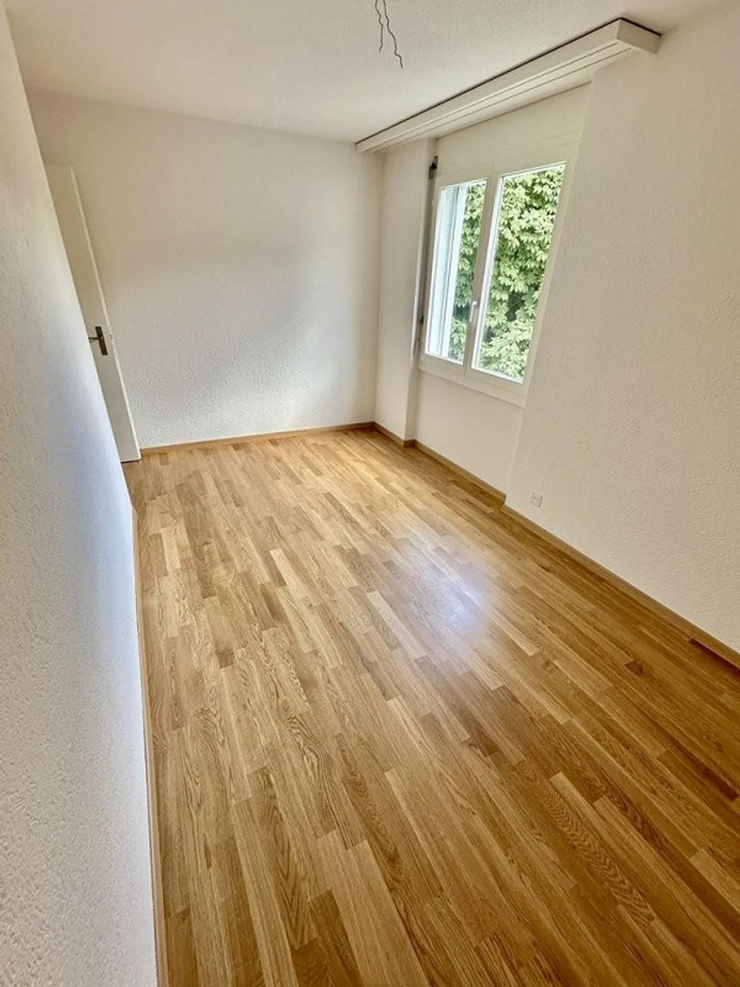 Cozy Family Apartment in a Quiet Location in Stettlen - Photo 6 of 9