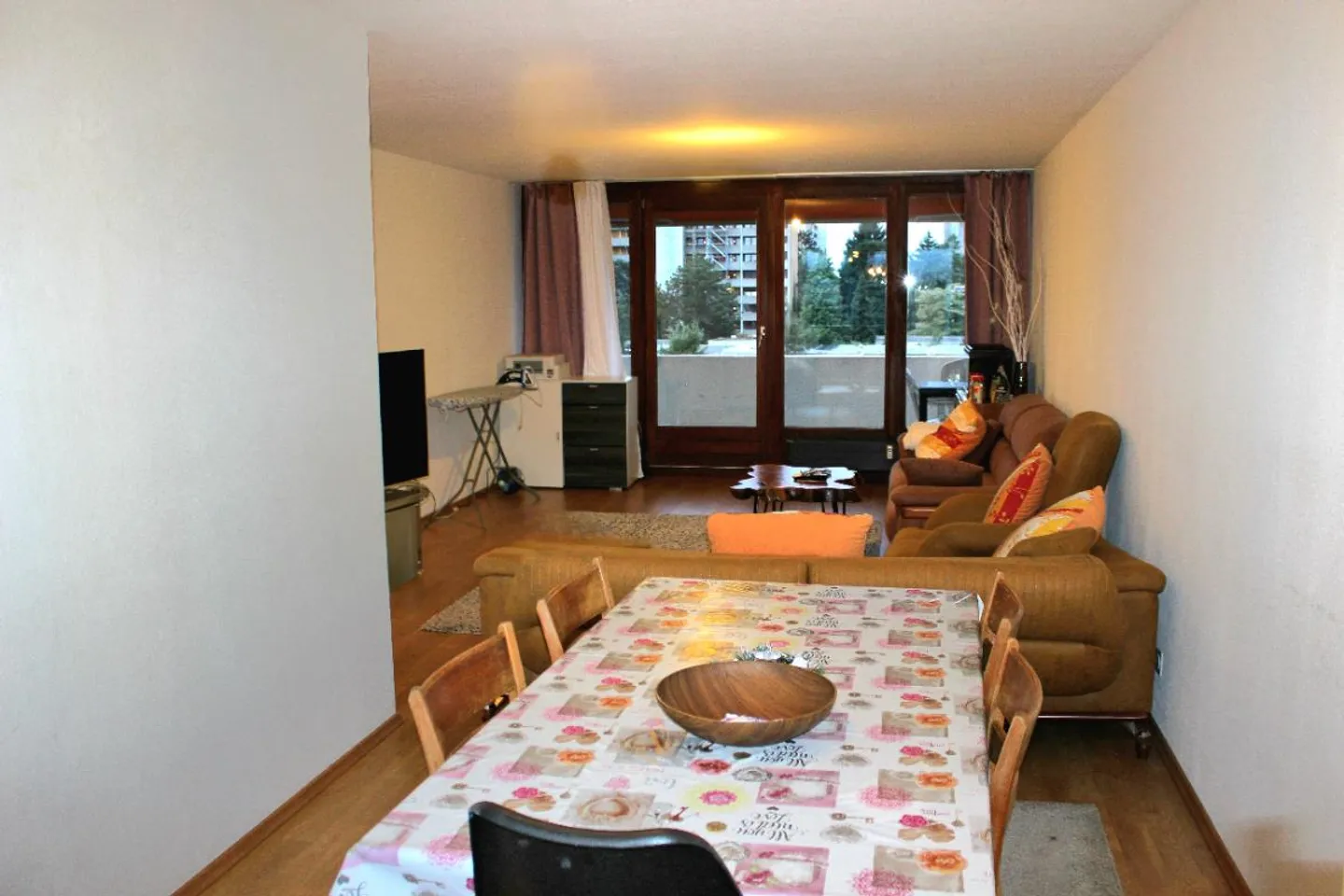 Appartement lumineux et spacieux de 3,5 pièces à Rheinfelden – avec balcons et emplacement idéal - Photo 2 sur 5
