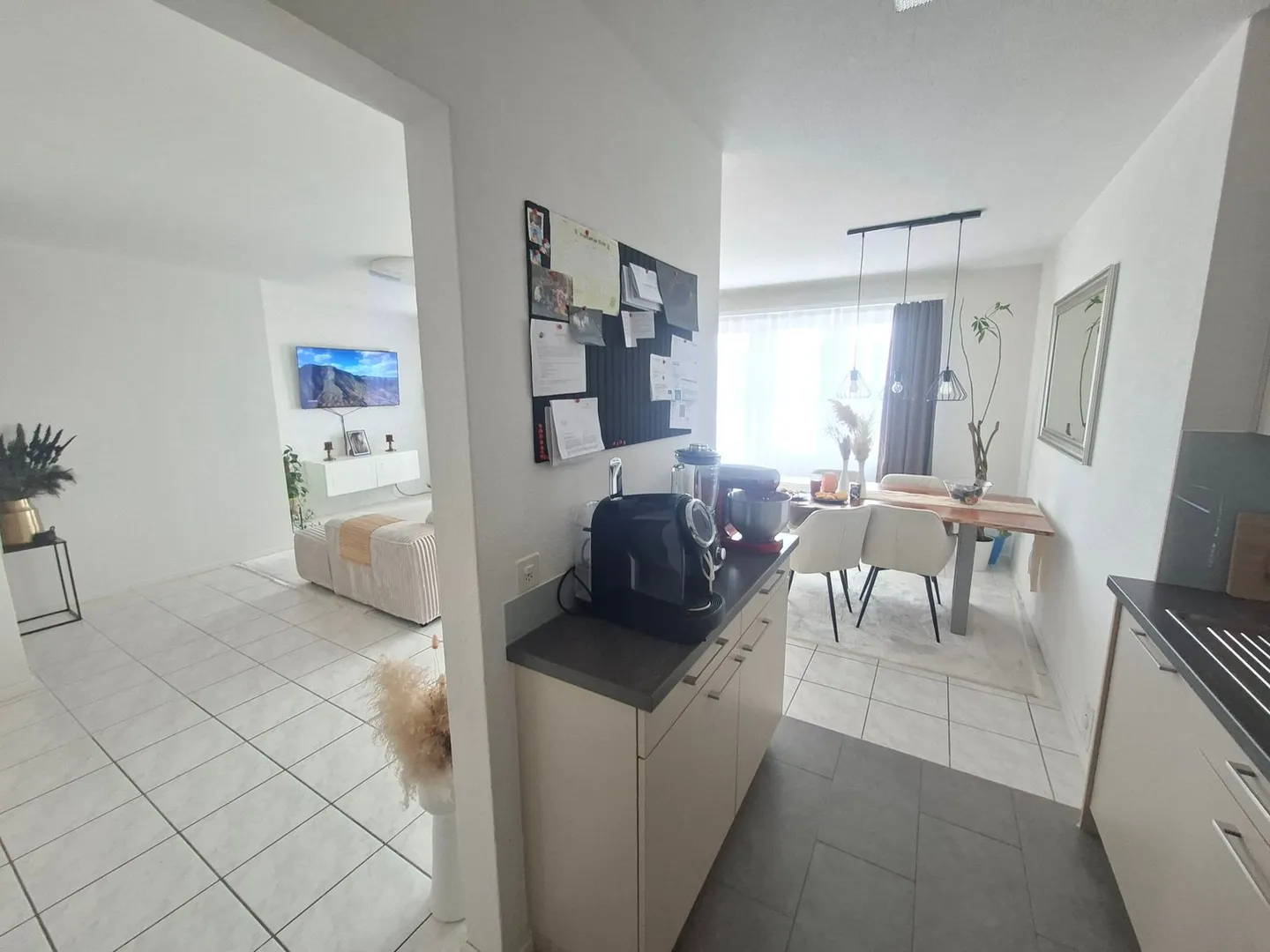 Appartamento giardino 3,5 locali con terrazza in affitto a Nuglar - Foto 5 di 13