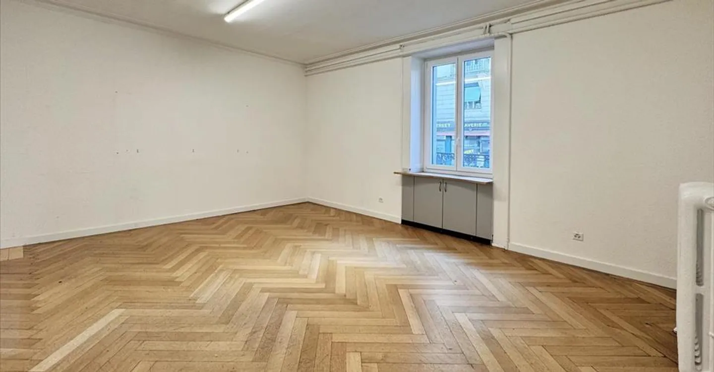 Bureau à louer - Photo 3 sur 9