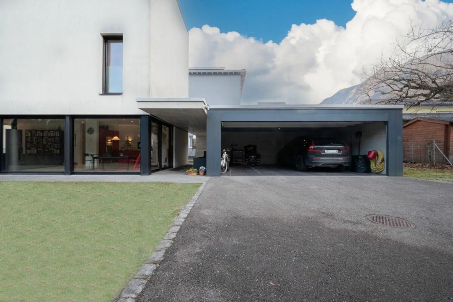 Villa moderna in zona tranquilla - Foto 2 di 13