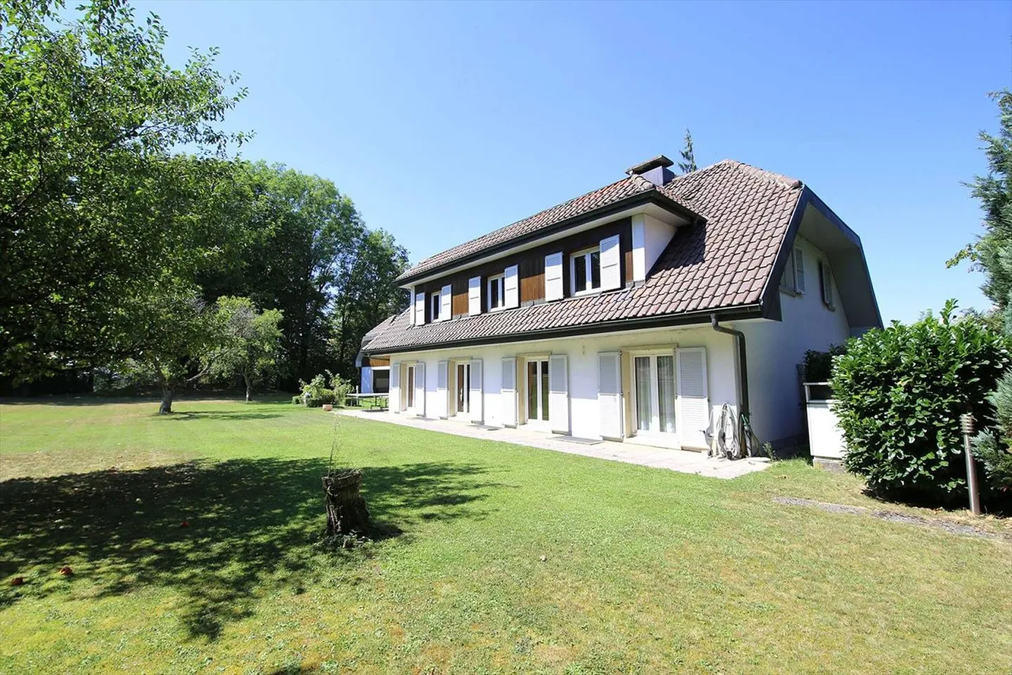 Villa 7,5 Zimmer - Foto 2 von 13