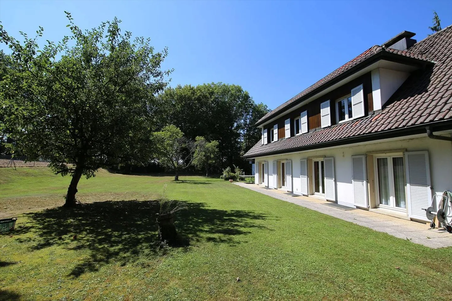 Villa 7,5 Zimmer - Foto 3 von 13