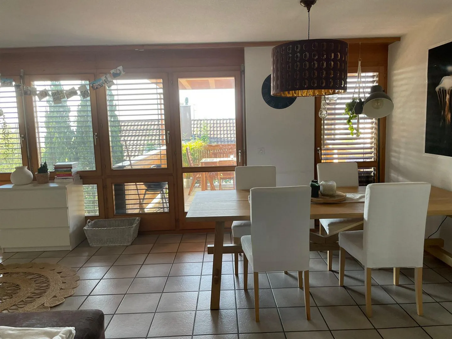 Appartement lumineux et calme de 3,5 pièces dans un cadre rural - Photo 2 sur 9
