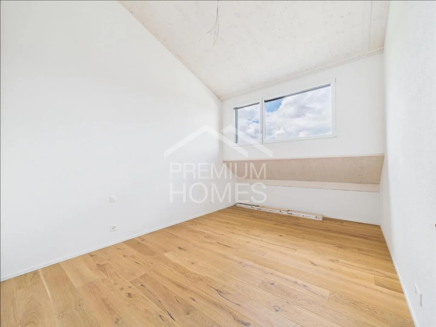 Access to the new top price! - Photo 5 of 10