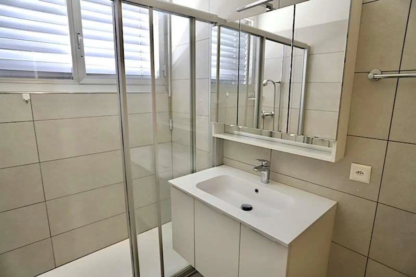 Bright Three-Room Apartment for Rent - Photo 6 of 6