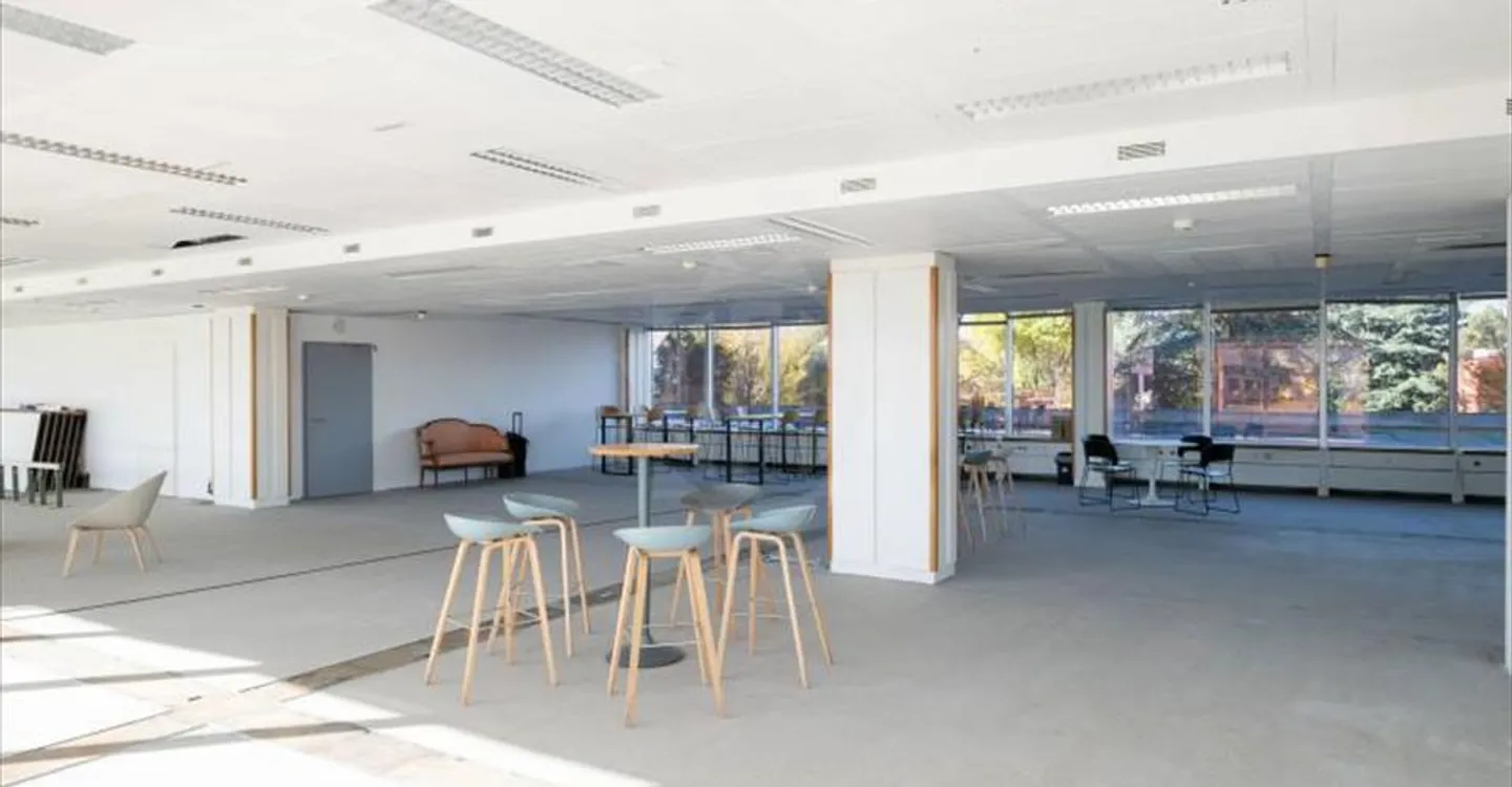 Spazio ufficio in affitto - Foto 4 di 12