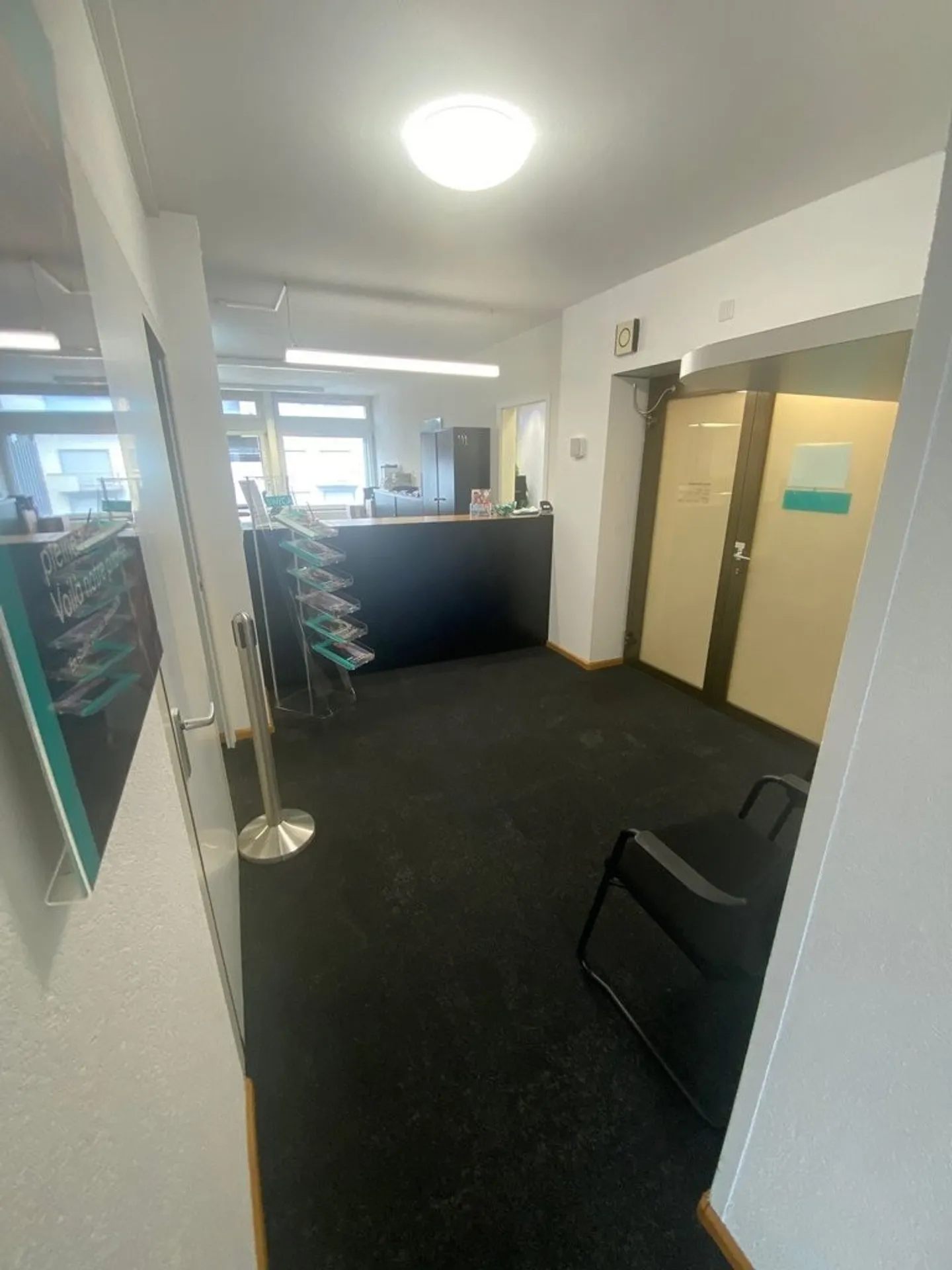 Bureau Central à Sion - Photo 8 sur 11