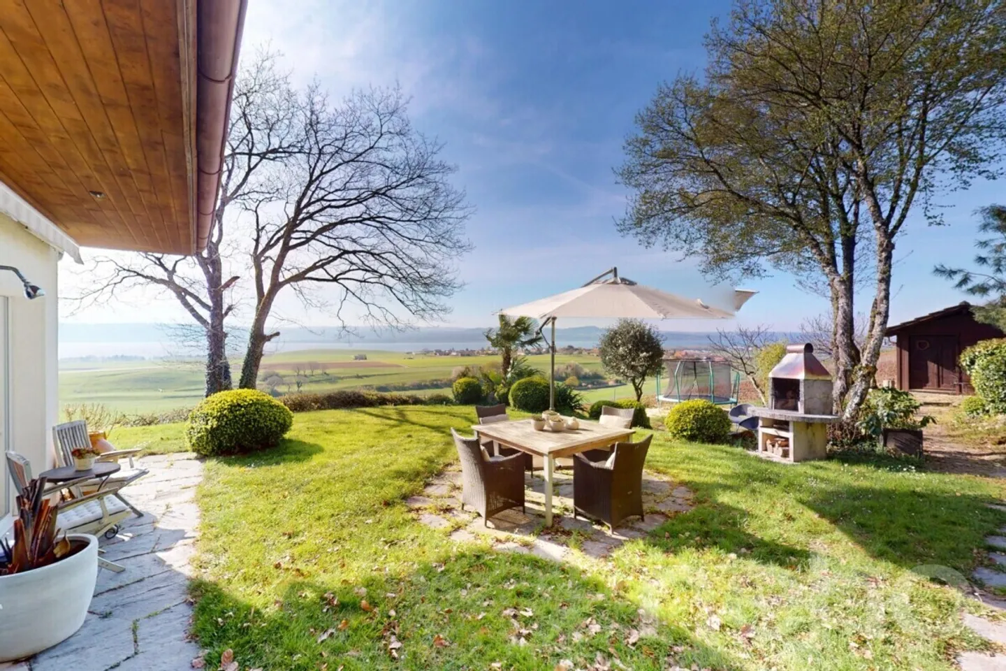 Magnifica casa indipendente con vista mozzafiato sul lago! - Foto 9 di 13