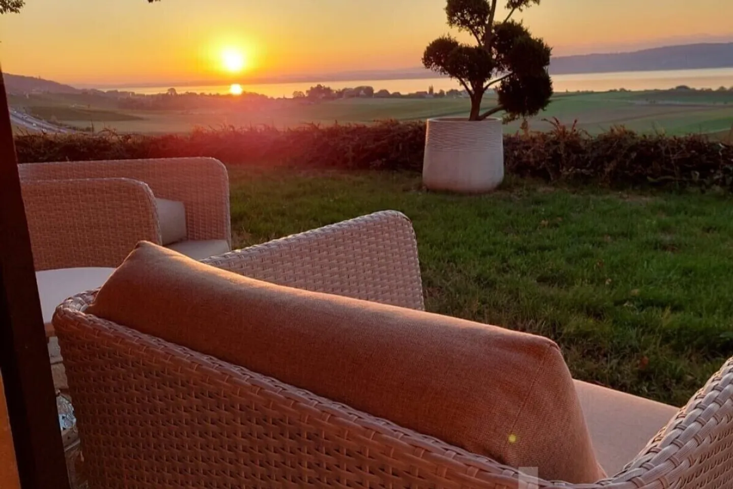 Magnifica casa indipendente con vista mozzafiato sul lago! - Foto 10 di 13