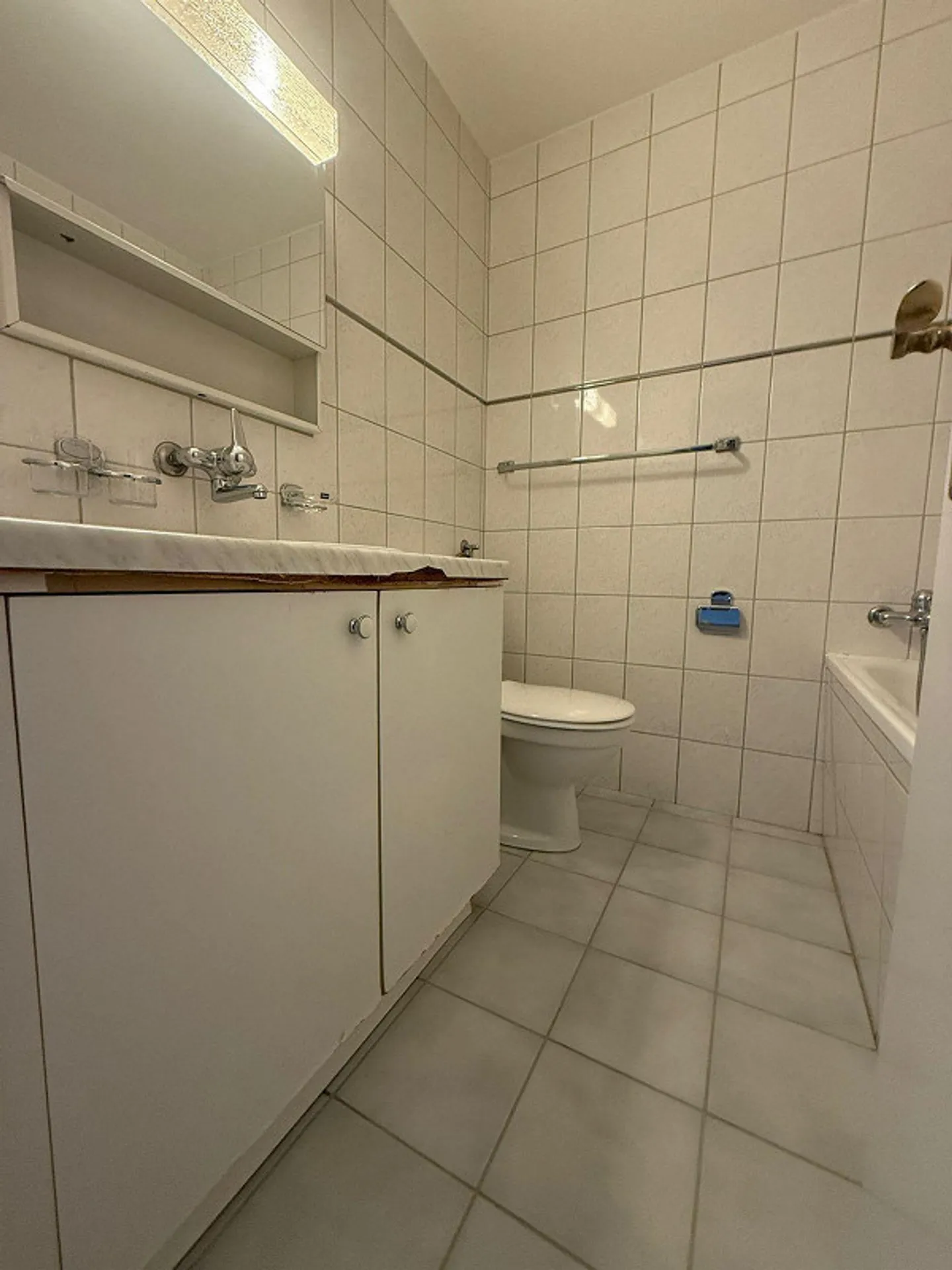 Attractive 3.5-room apartment with patio - Photo 6 of 13