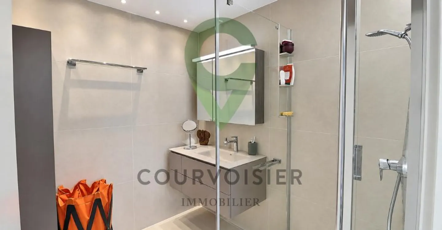 Beautiful contemporary 4.5-room apartment in Vésenaz - Photo 6 of 11