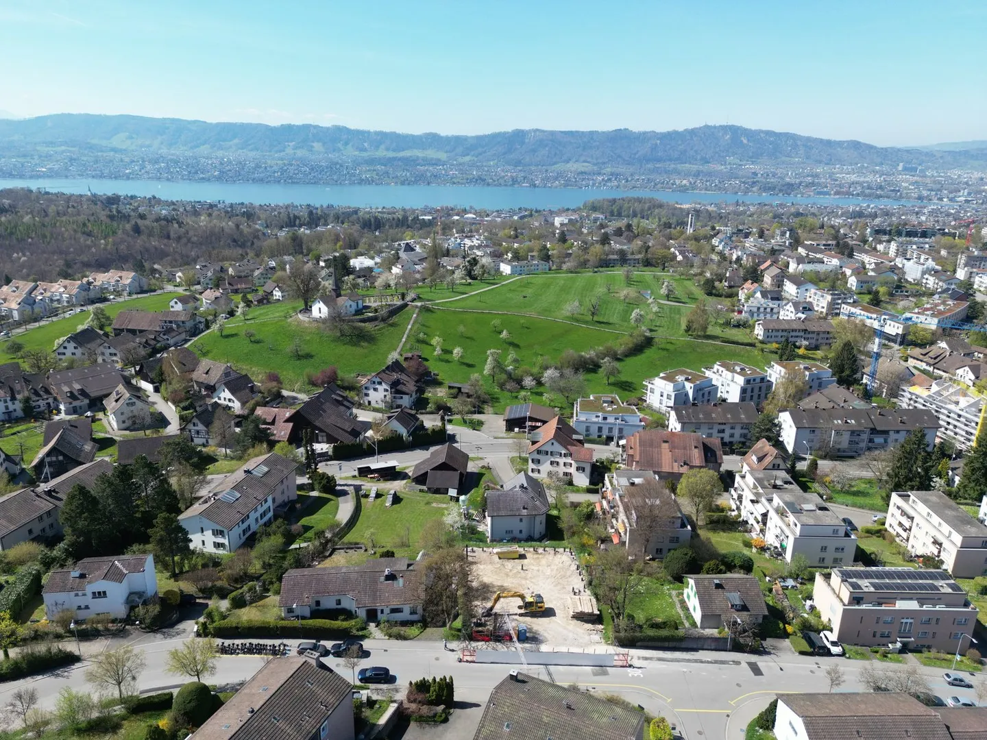 Moderne 4.5-Zimmer-Wohnung in Zürich - Foto 9 von 10