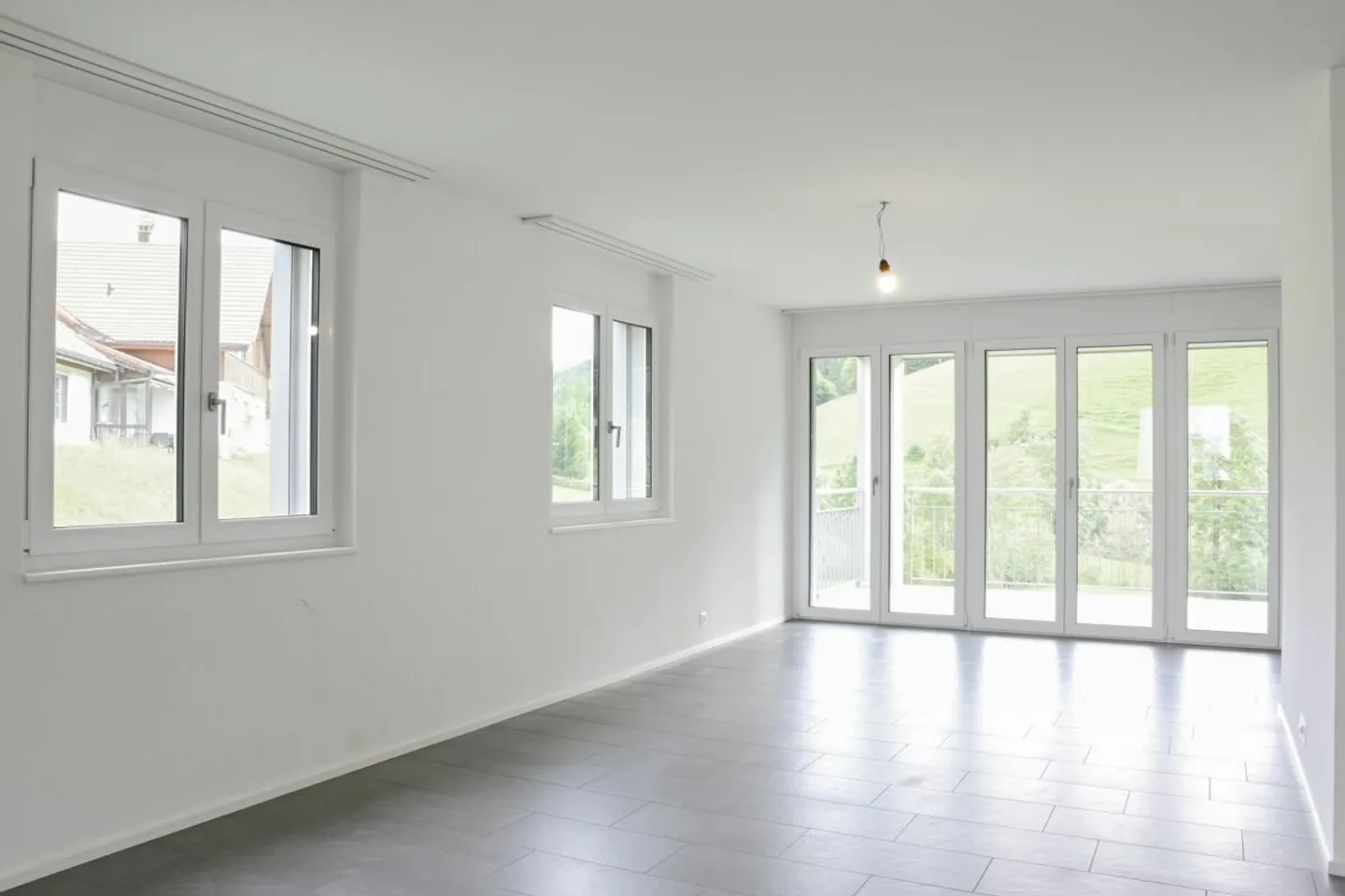 Appartement en duplex élégant avec vue sur la nature - Photo 4 sur 9