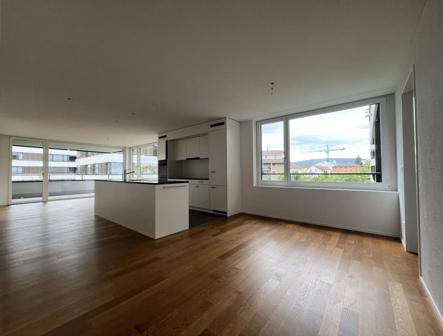 Moderno appartamento di 3,5 stanze nel cuore di Dagmersellen - Foto 1 di 10