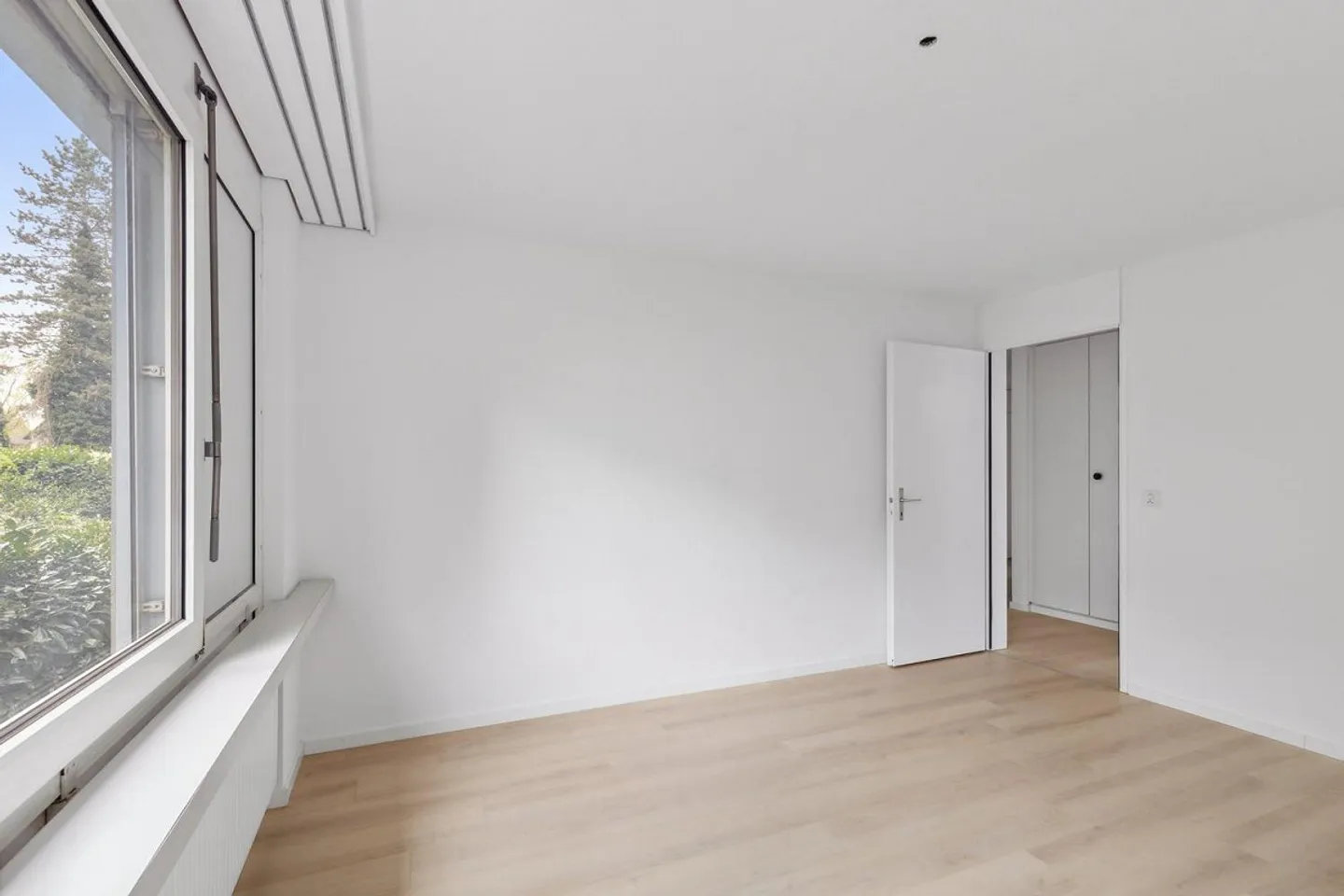 Appartement récemment rénové ! Super offre ! - Photo 6 sur 8