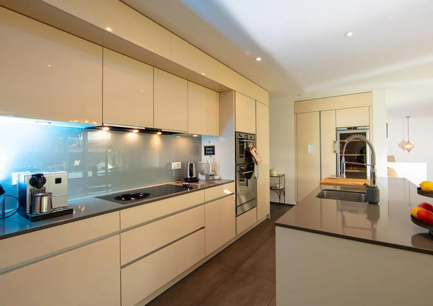 Maisonette Appartement de Jardin Emplacement et Design de Premier Choix - Photo 4 sur 24