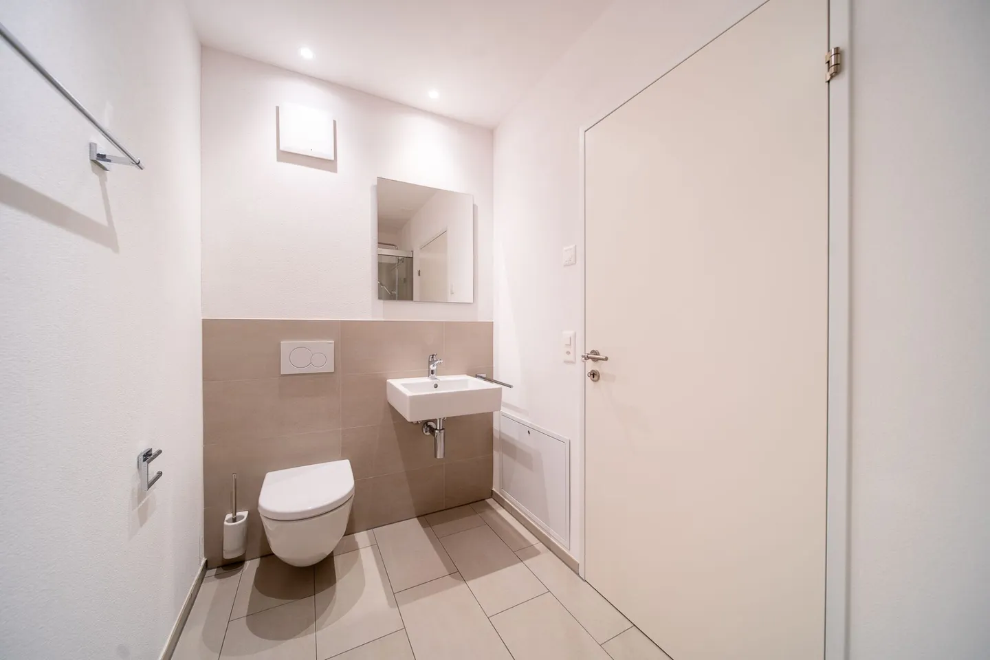 Appartamento 2.5 stanze come nuovo con vista panoramica - Foto 13 di 20
