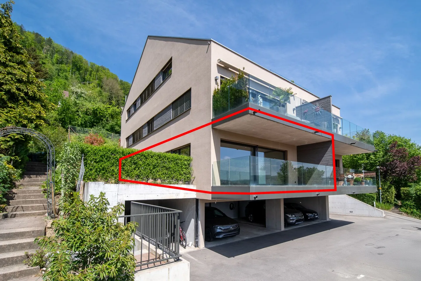 Appartamento 2.5 stanze come nuovo con vista panoramica - Foto 2 di 20