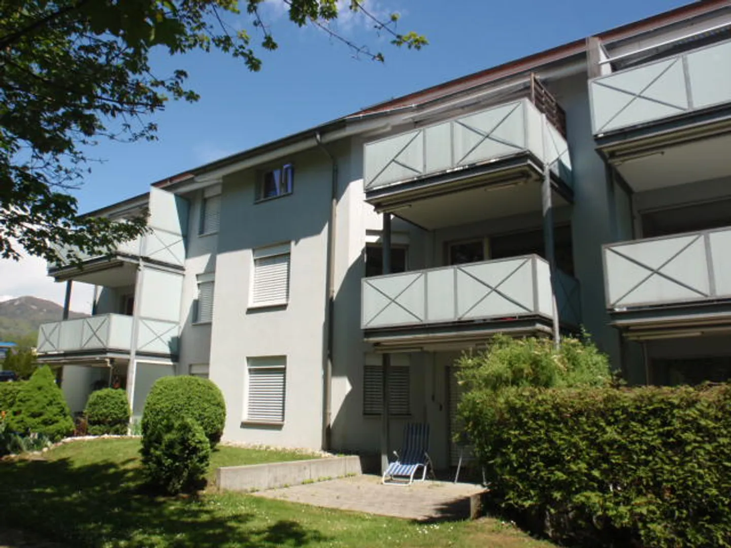 Quartier résidentiel calme ! - Photo 1 sur 9