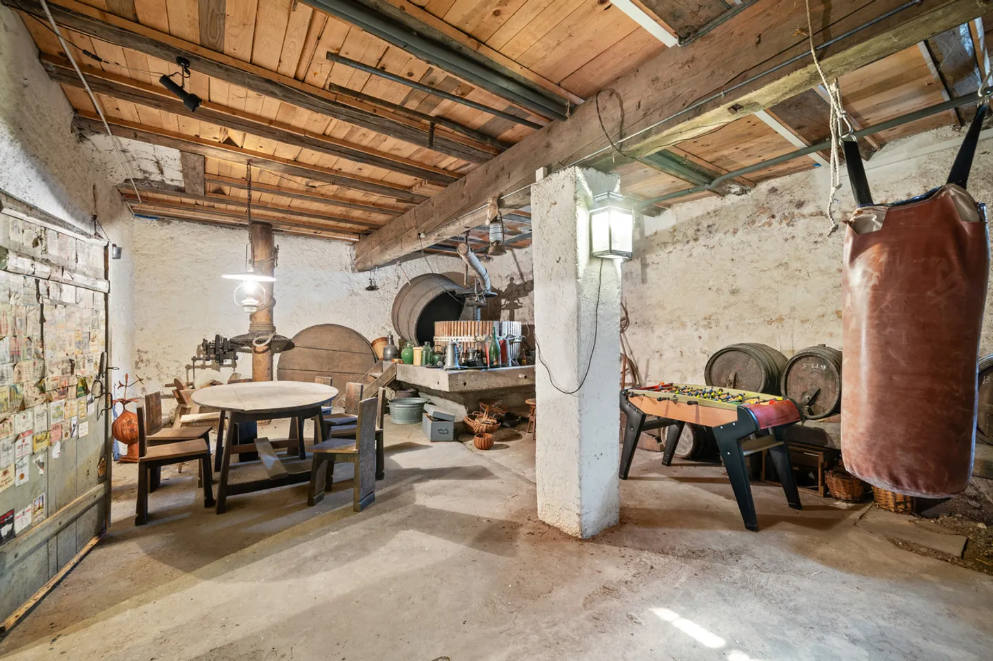 Magnifique villa à Orbe sur un terrain d'un hectare - Photo 14 sur 17