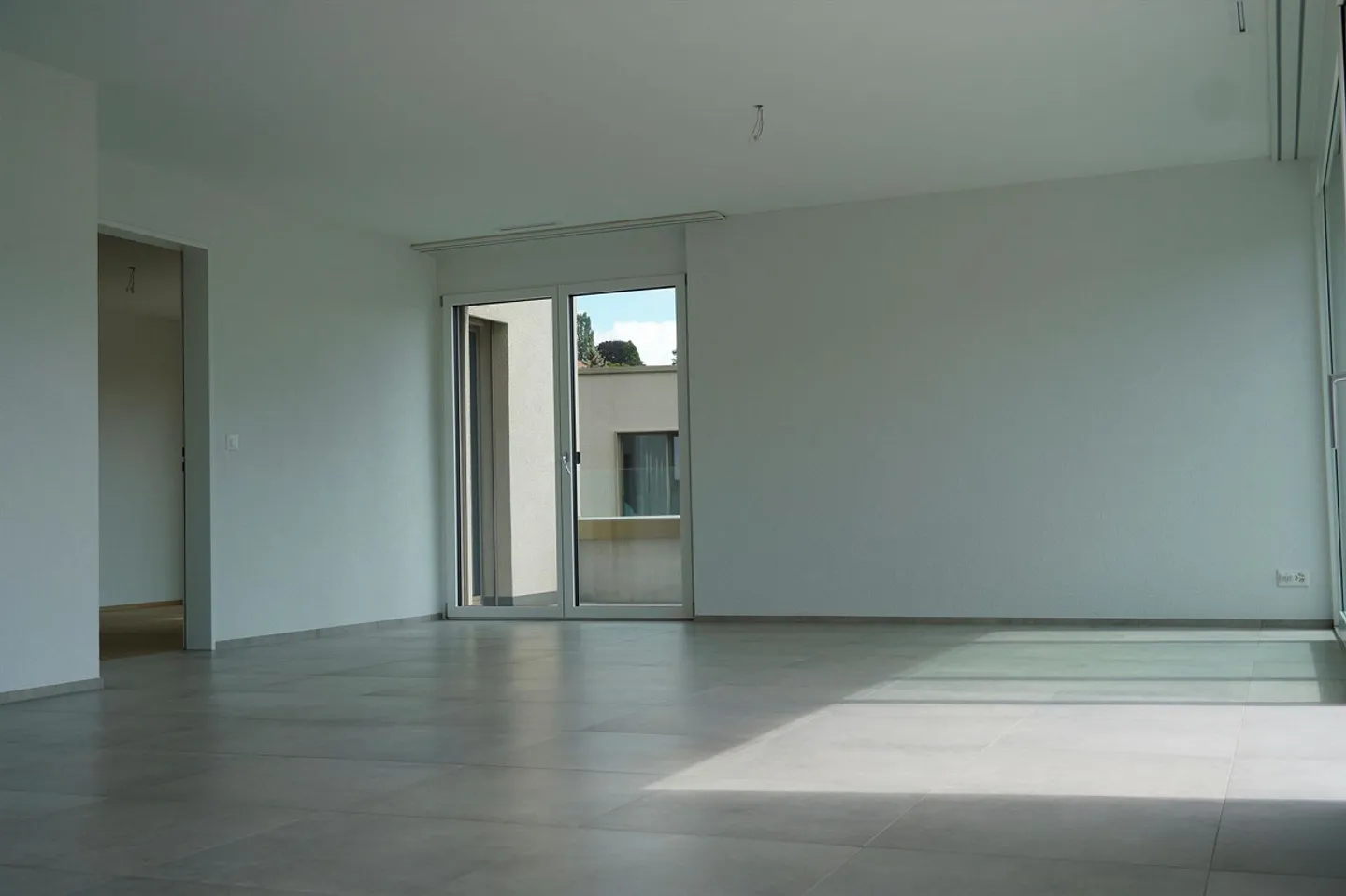 24/7 FIRST RENTAL - GREAT ATTIC - LAST RENTAL OPPORTUNITY! - Photo 8 of 13