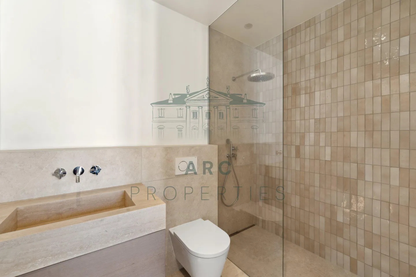 CHAMPEL - UNUSUAL APARTMENT RENOVATED - Photo 6 of 9