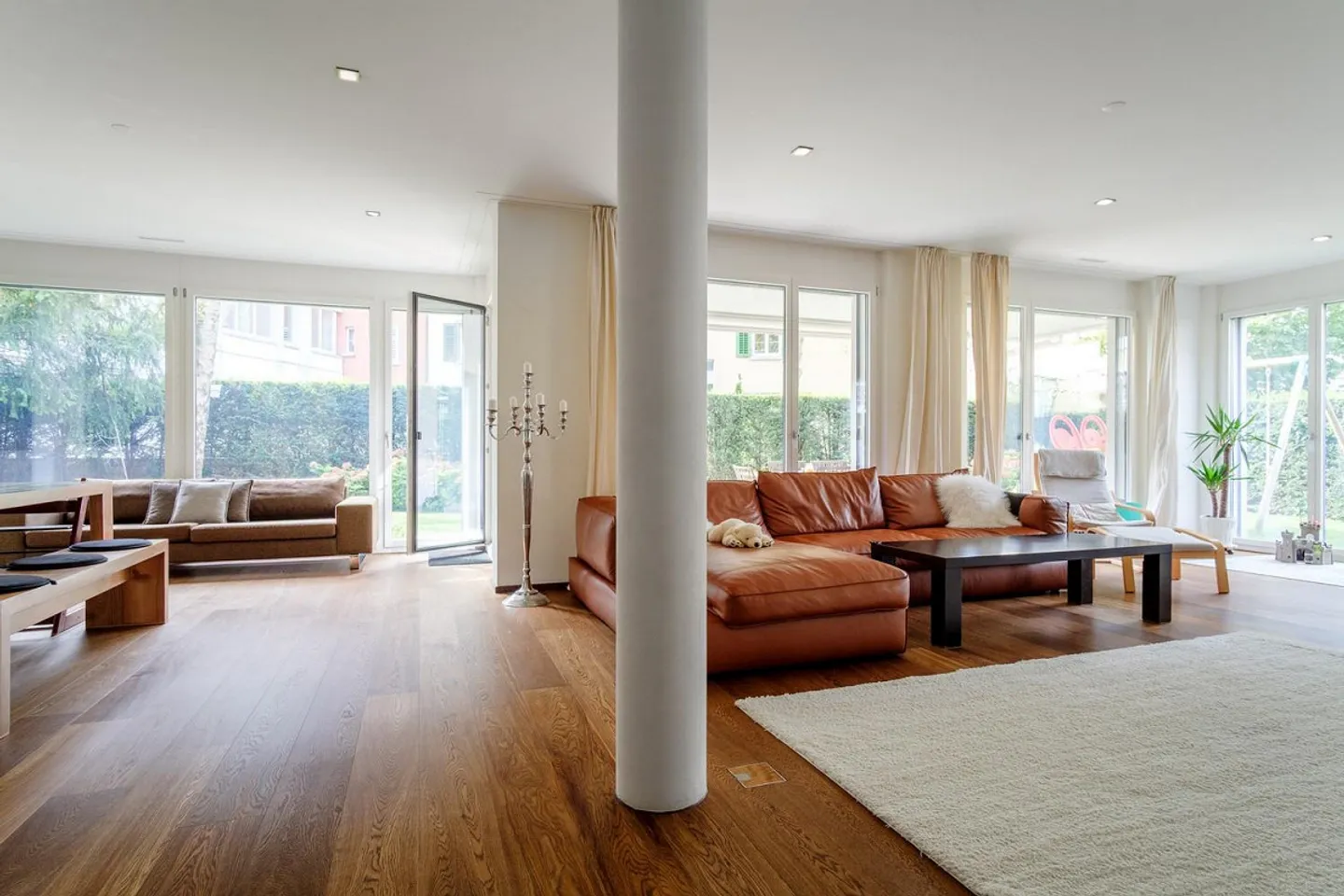 Dream apartment in a prime location - limited until September 2026 - Photo 2 of 8