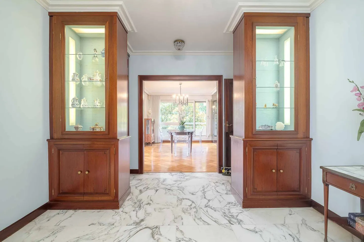 Magnifico appartamento di 8 stanze in una residenza di prestigio - Foto 2 di 13