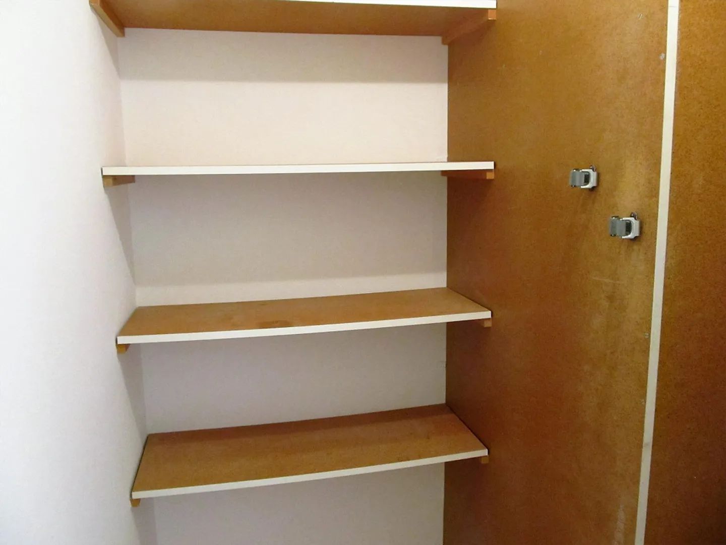 Appartement 2 1/2 pièces ensoleillé et calme dans le meilleur quartier résidentiel - Photo 8 sur 9