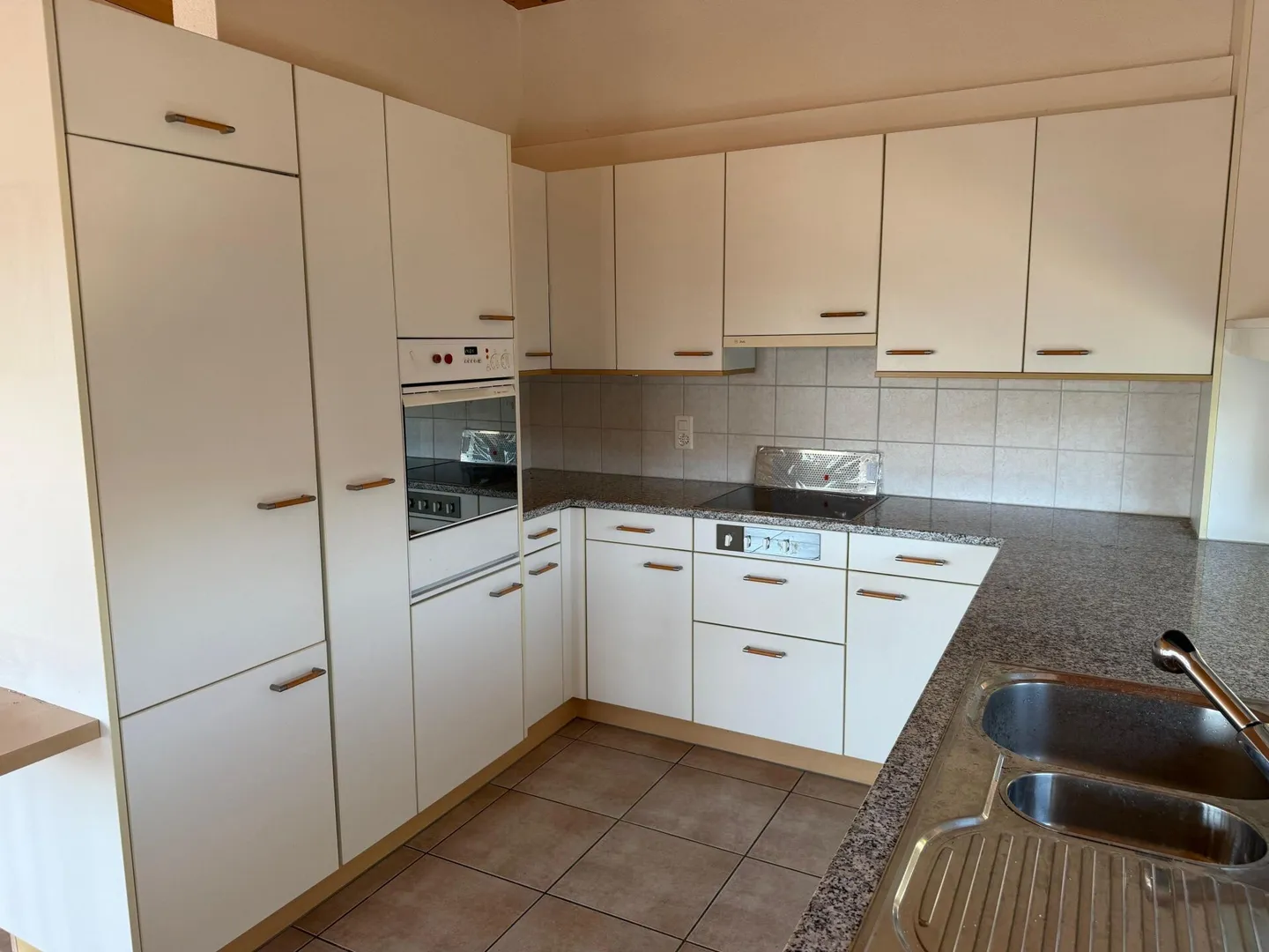 Dachgeschosswohnung, Garage, Kellerabteil - Photo 9 of 16