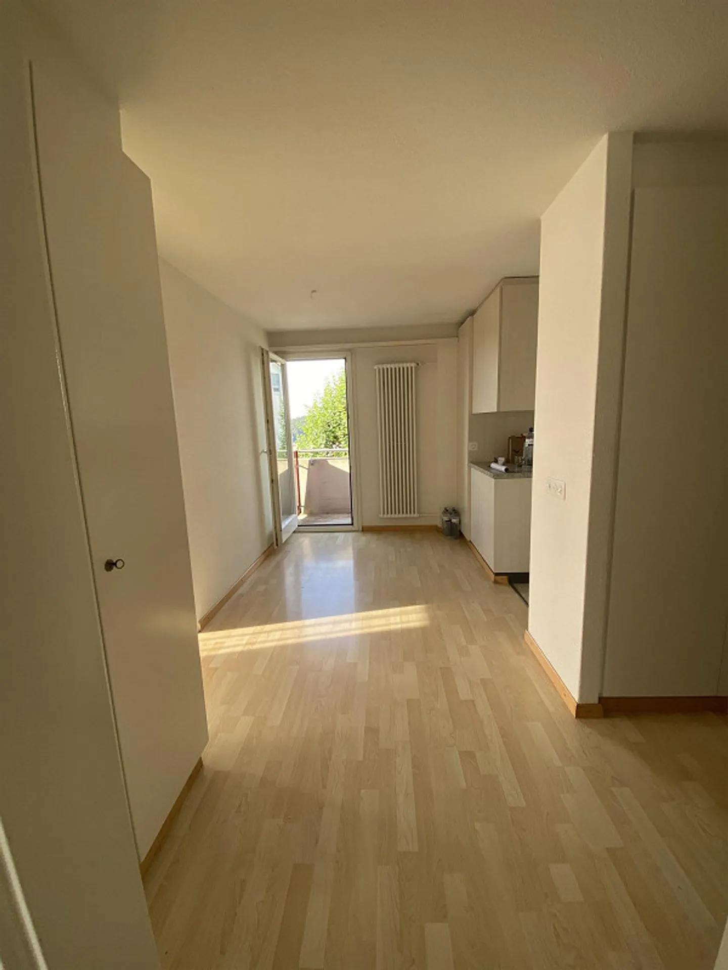 Appartement de 4,5 pièces avec jardin d'hiver - Photo 5 sur 8
