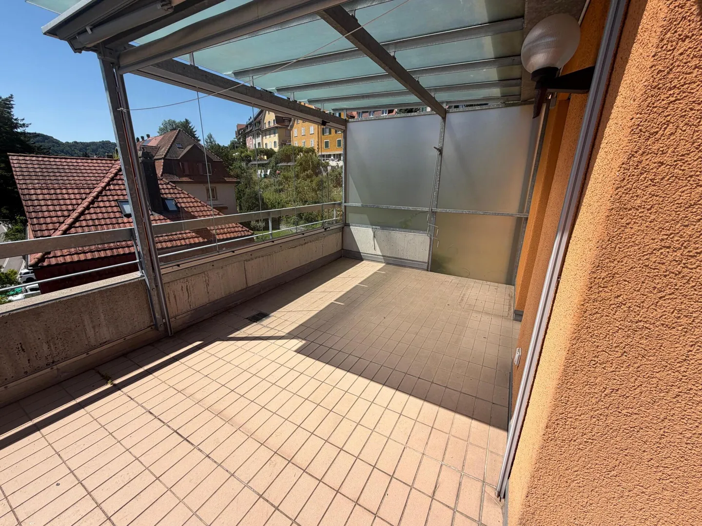 Dachgeschosswohnung, Garage, Kellerabteil - Photo 13 of 16