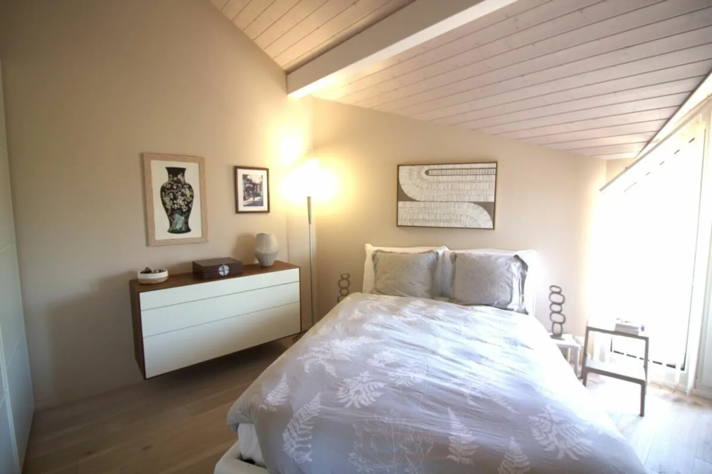 Semi-Detached Villa 4.5 Rooms in Vich - Photo 12 of 25