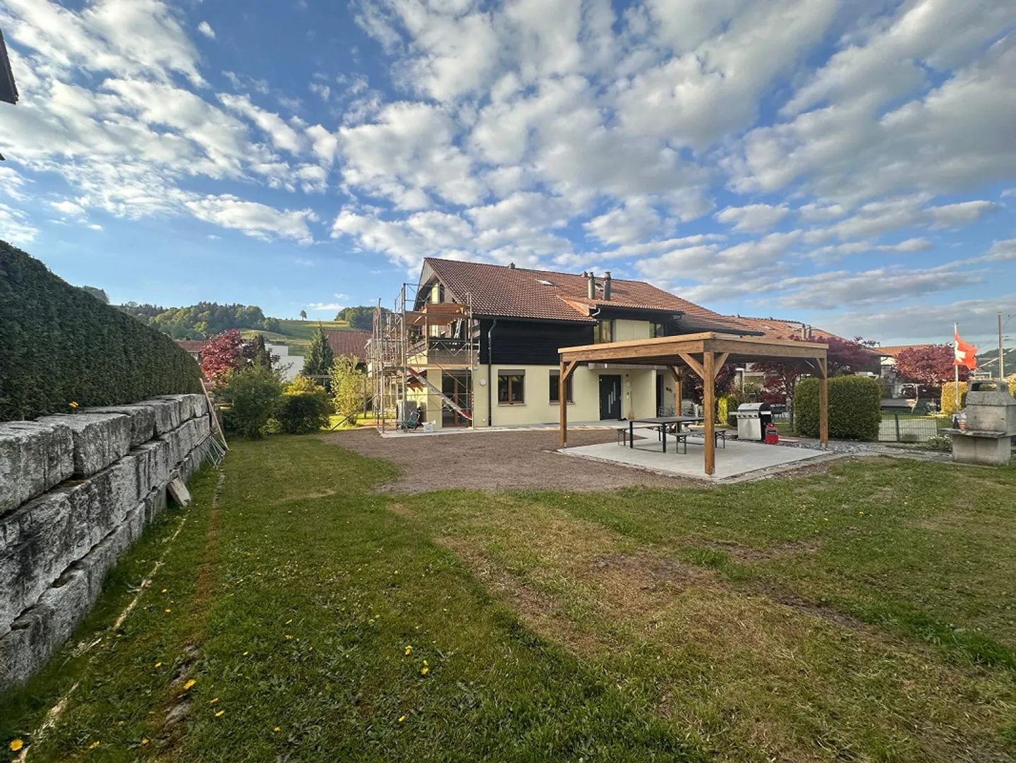 Maison spacieuse, fraîchement rénovée de 7,5 pièces avec jardin à Gettnau - Photo 19 sur 20