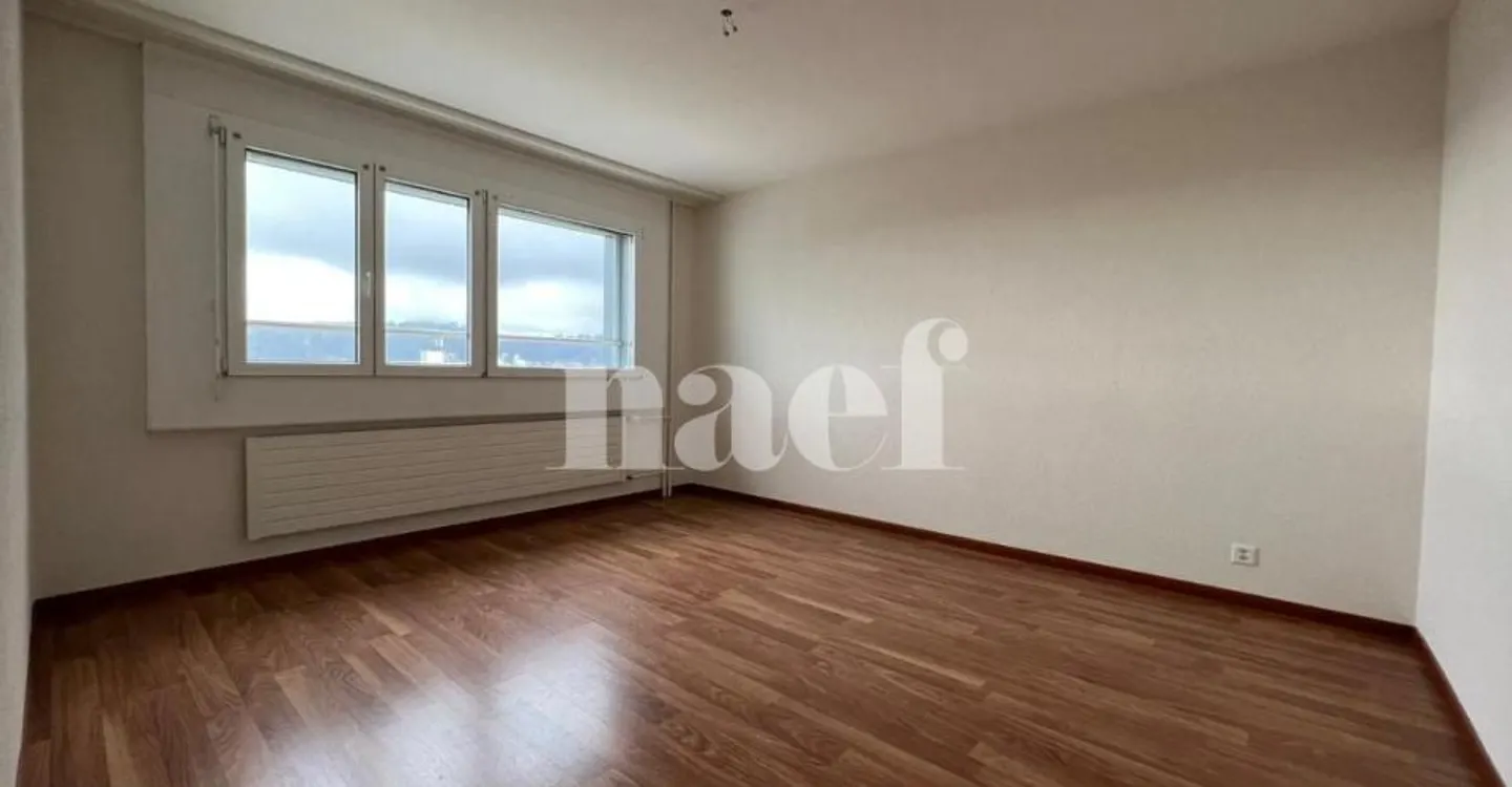 RENOVE - 3,5-Zimmer-Wohnung in La Chaux-de-Fonds - Foto 3 von 5
