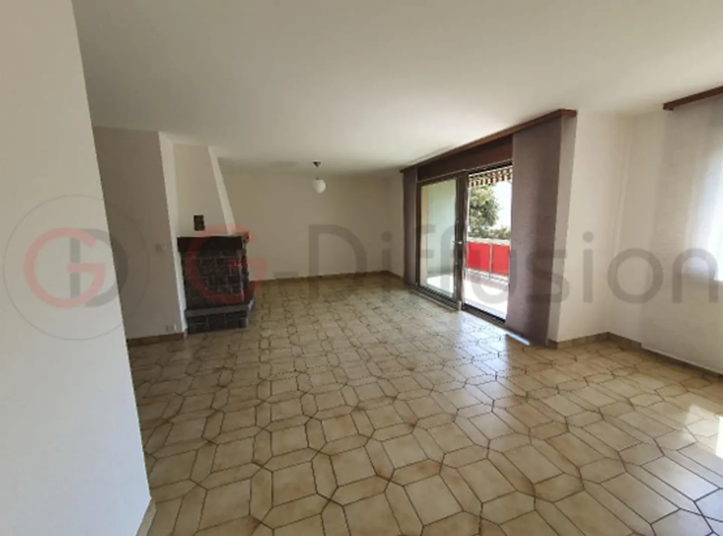 Very well maintained 4.5 room apartment - Photo 1 of 9