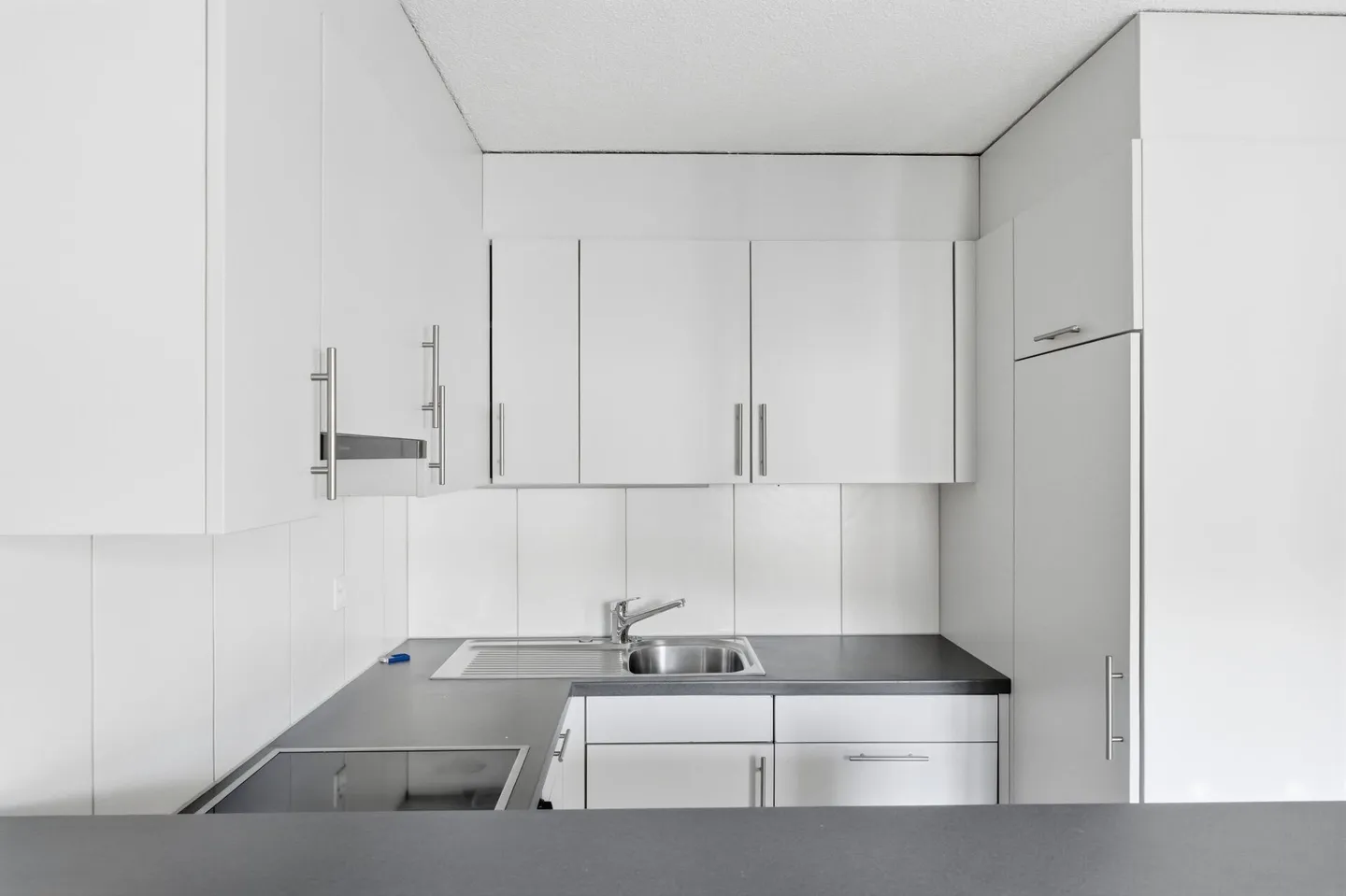 Appartement lumineux de 2,5 pièces dans un emplacement central à Saint-Gall - Photo 1 sur 10