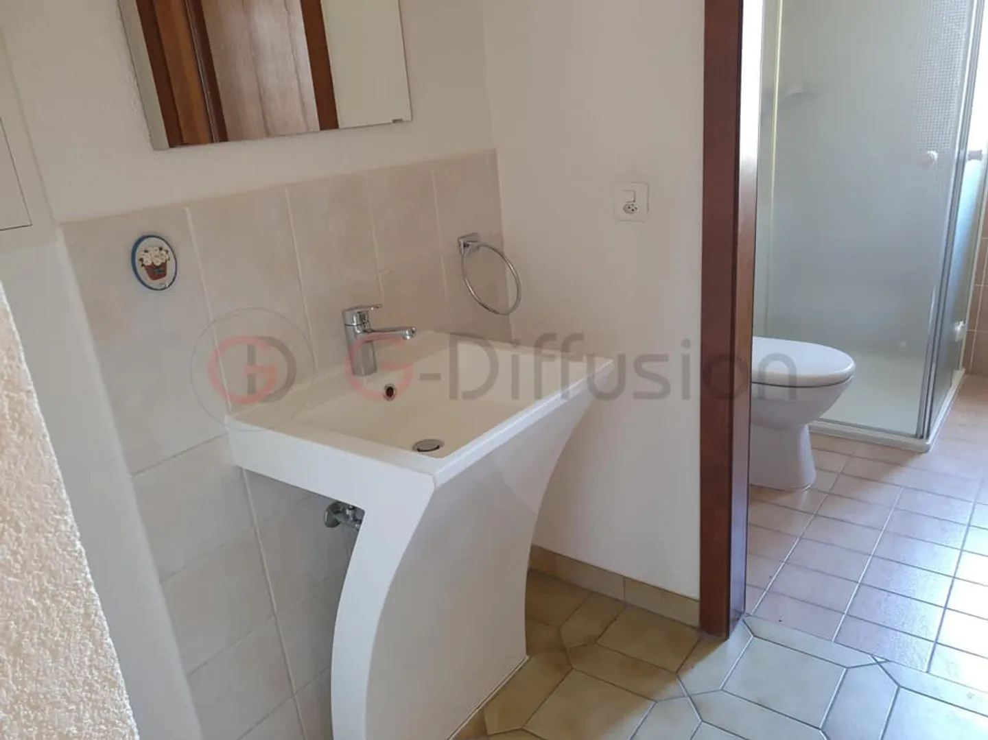 Very well maintained 4.5 room apartment - Photo 6 of 9