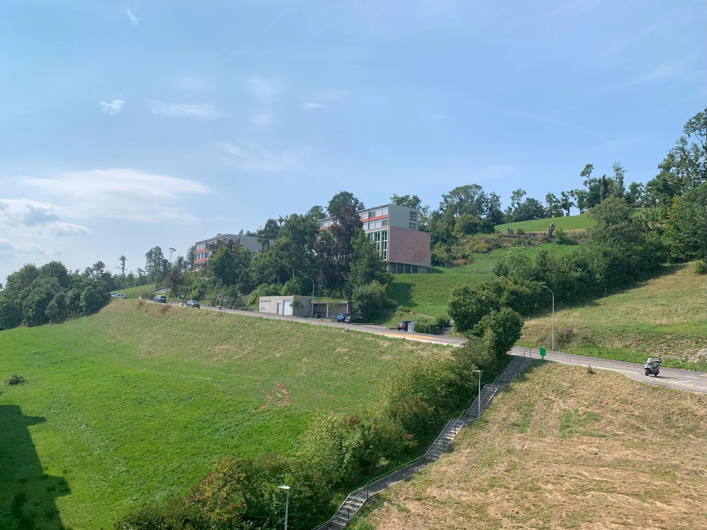 Appartamento 4 locali affascinante - Foto 4 di 9