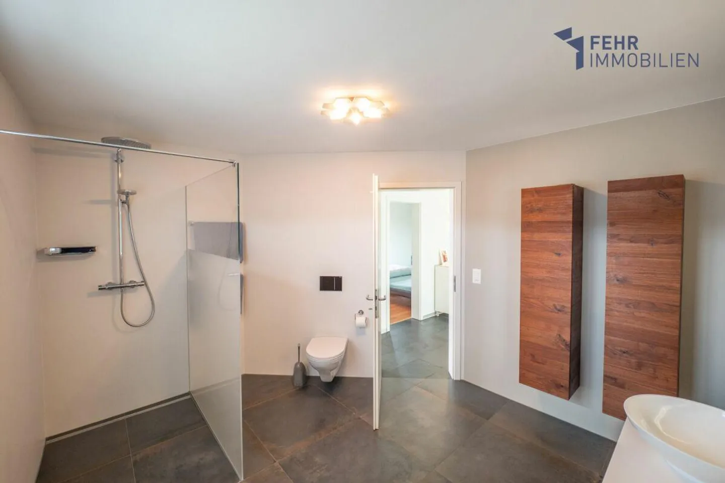 Charmantes freistehendes Einfamilienhaus - Foto 10 von 13