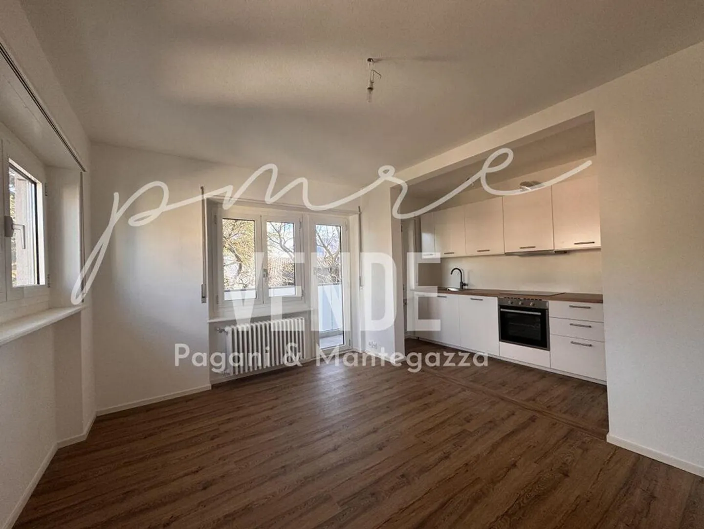 MASSAGNO | VOTRE APPARTEMENT 4.5 PIÈCES RÉNOVÉ SUR MESURE | CLÉS EN M... - Photo 1 sur 9