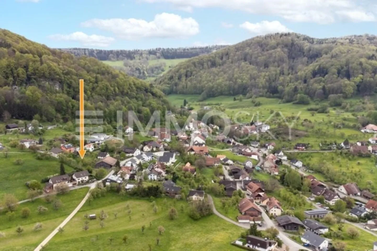 Le terrain parfait pour votre première pelletée de terre - Photo 1 sur 6